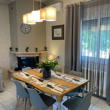 Hawaii House * Sozopoli