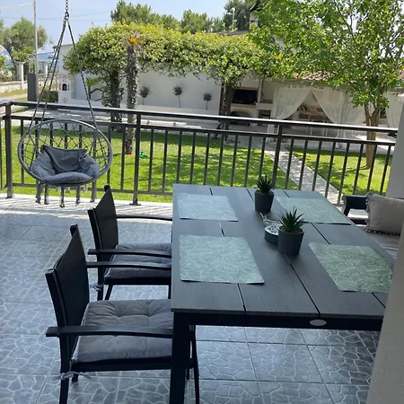 Hawaii House Созополь